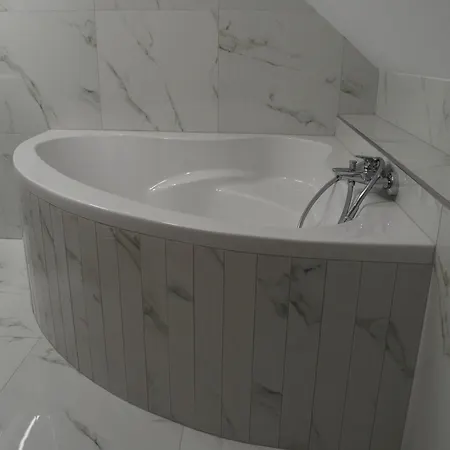 度假居 Sjezdovka Busin